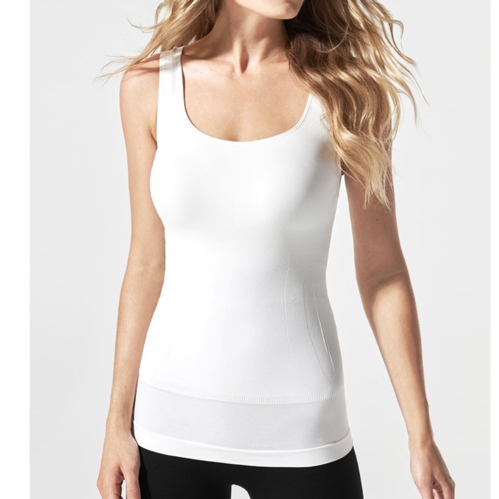 Blanqi Postpartum Tanks - set of 2